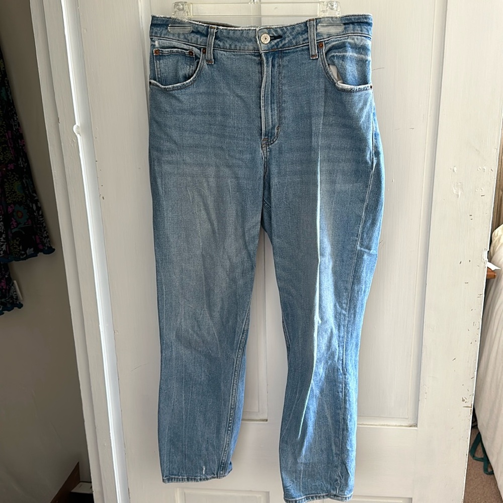 Women’s Abercrombie curve love jeans